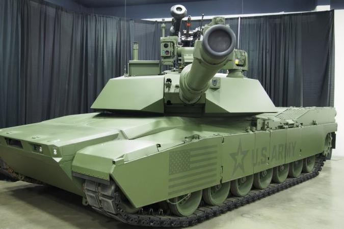 - يركز مشروع الدبابة المستقبلية M1E3 Abrams الذي تقوده شركة General Dynamics Land Systems (GDLS)  على إعادة هندسة الدبابة لخفض وزنها إلى ما دون 60 طناً