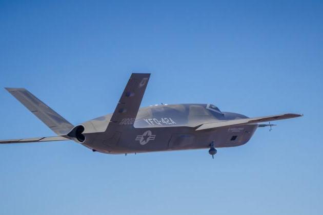 عودة طائرة YFQ-42A إلى اختبارات الطيران