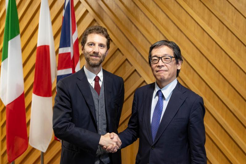 Marco Zoff, CEO Edgewing, Masami Oka, CE GCAP Agency.