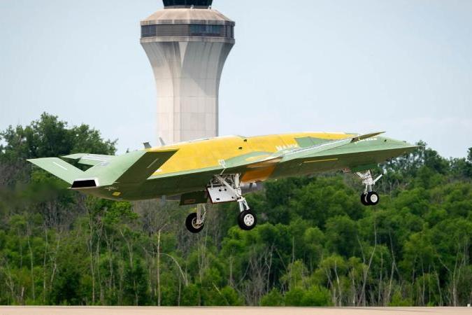 The MQ-25A Stingray takes off from MidAmerica St. Louis Airport