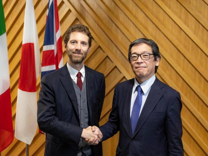 Marco Zoff, CEO Edgewing, Masami Oka, CE GCAP Agency.